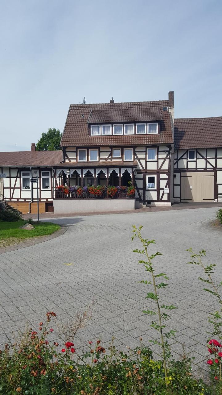 Gast- Und Pensionhaus Zur Linde Staufenberg  Eksteriør billede
